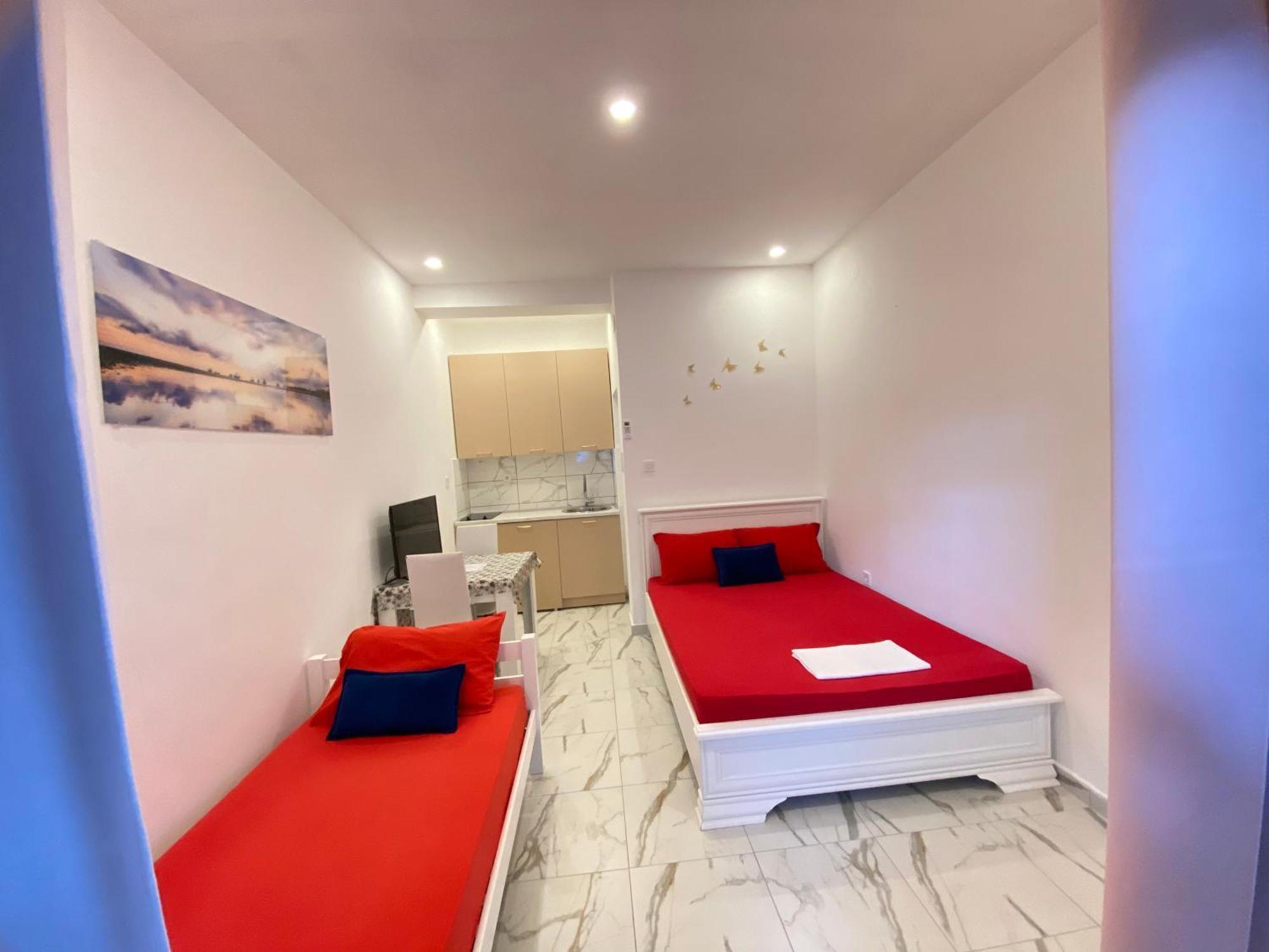 Banicevic Apartmani Ðenovići Exterior foto